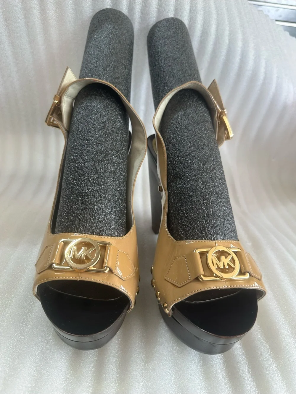 Michael Kors Tan Patent Wedge Sandals with Gold Stud Accents